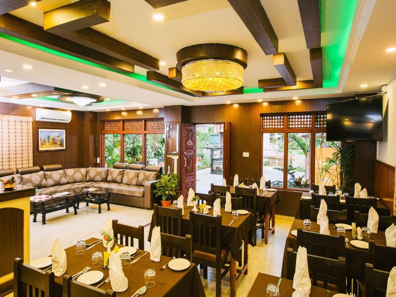 Hotel Romantica Pokhara Eksteriør bilde